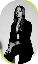 Thelma GUYARD Chargée de communication