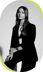 Thelma GUYARD Chargée de communication